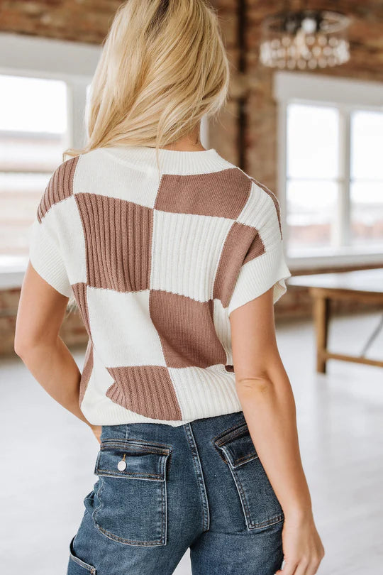 Emy Checkered Short Sleeve Sweater
